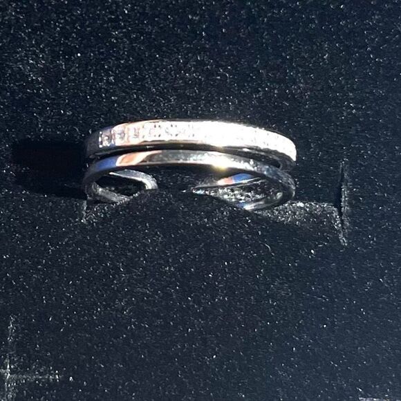 AYP Sterling 925 Silver & Zircon Adjustable. Ring - Picture 11 of 12